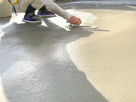 防水下押え